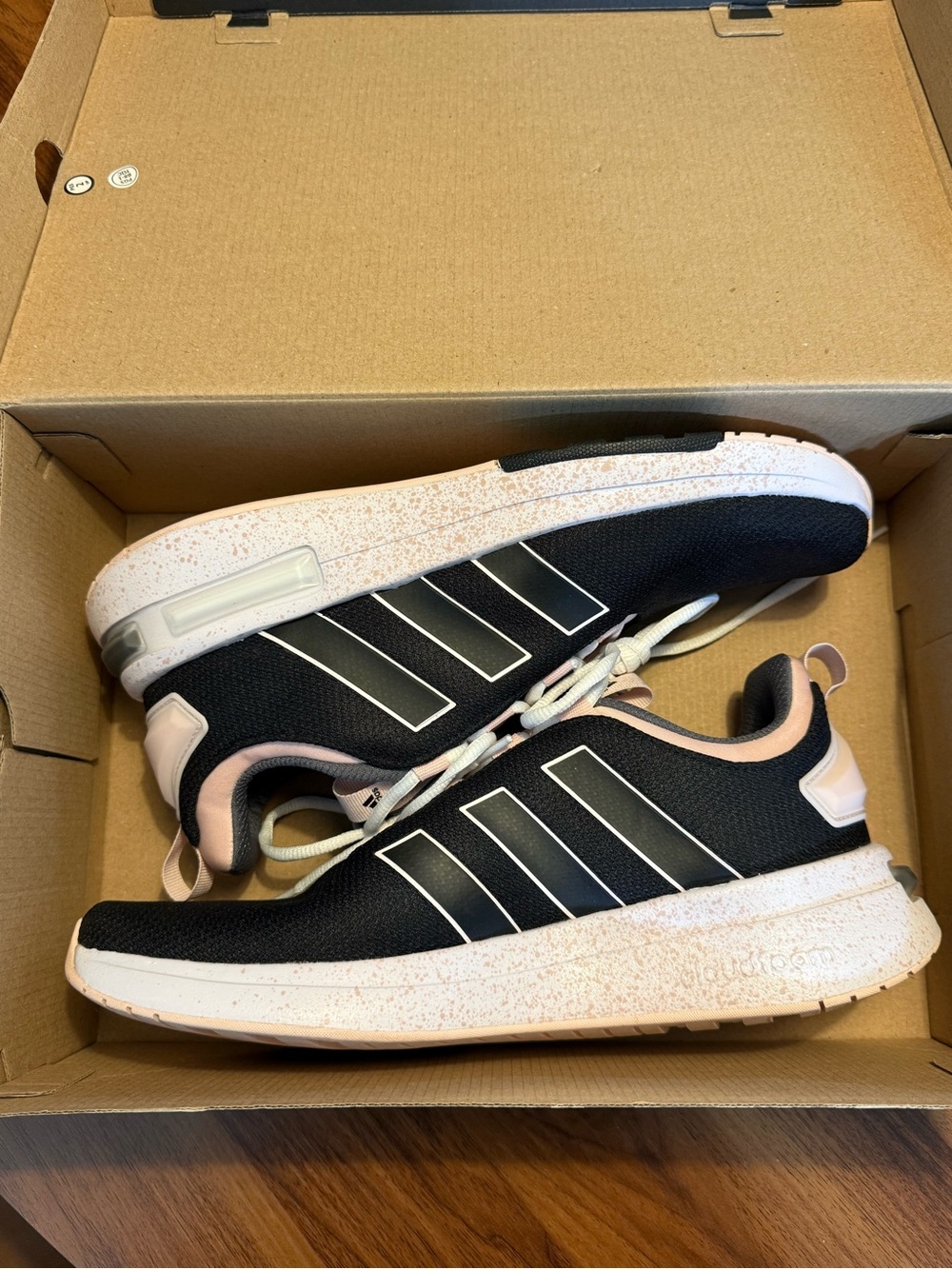 ADIDAS RACER TR23 WOMEN’S RUNNING SHOES SIZE 10.5 Pink/Black & White